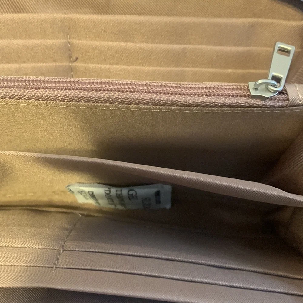 TRAVELON wallet